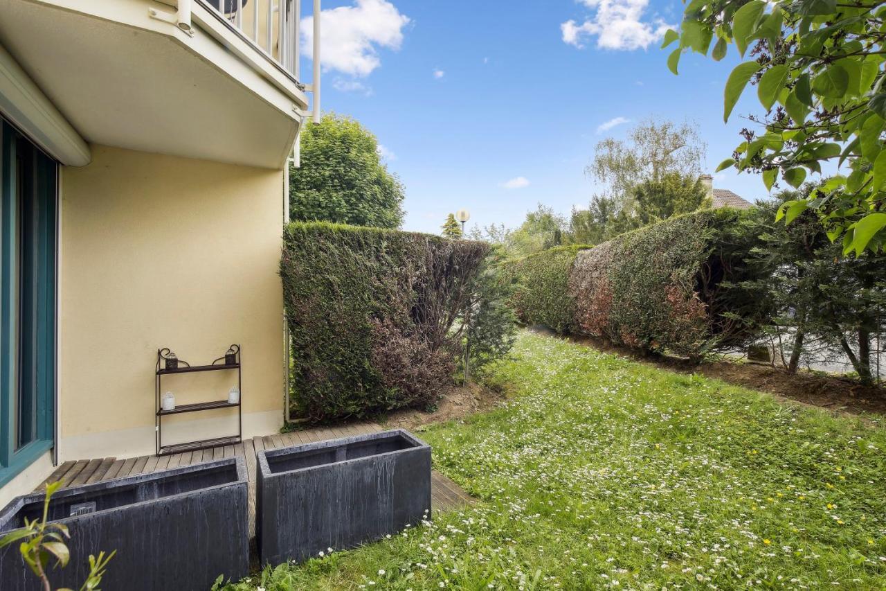 Le Glatigny- Chesnay Apartment เลอเชอส์เนย์ ภายนอก รูปภาพ